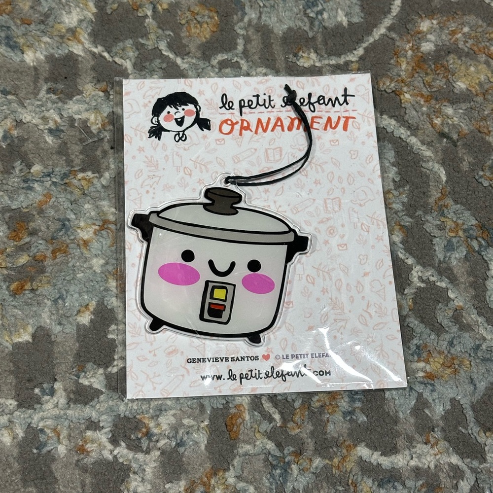 Rice Cooker Ornament - White